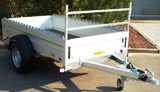 Humbaur HA 13.25.13 mit Lochreling und Leitergestell