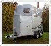 WM-Meyer Nevada mit Alubordw�nden und Polydach f�r 2 Pferde
