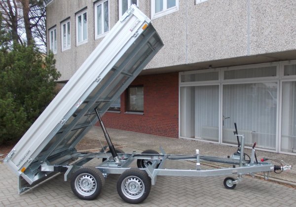 Humbaur Heckkipper HUK 303117 mit Alubordwnden, Handpumpe, 3000kg zGG, 314x175cm,Einmaliger Abverkaufspreis