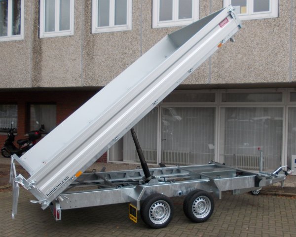 Humbaur HTK 3500.41 Dreiseitenkipper mit Alubordwnden, E- & Handpumpe