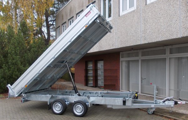 Humbaur HTK 3500.41 Dreiseitenkipper mit Alubordwnden, E- & Handpumpe