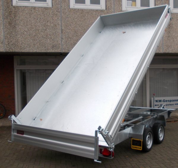 Humbaur HTK 3500.41 Dreiseitenkipper mit Alubordwnden, E- & Handpumpe