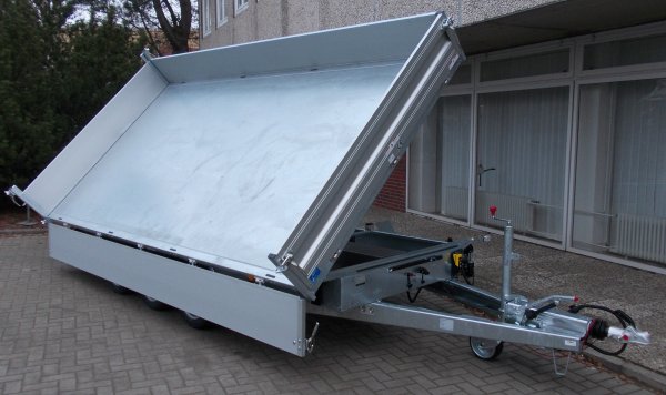 Humbaur HTK 3500.41 Tridem Dreiseitenkipper mit Alubordwnden, E- & Handpumpe