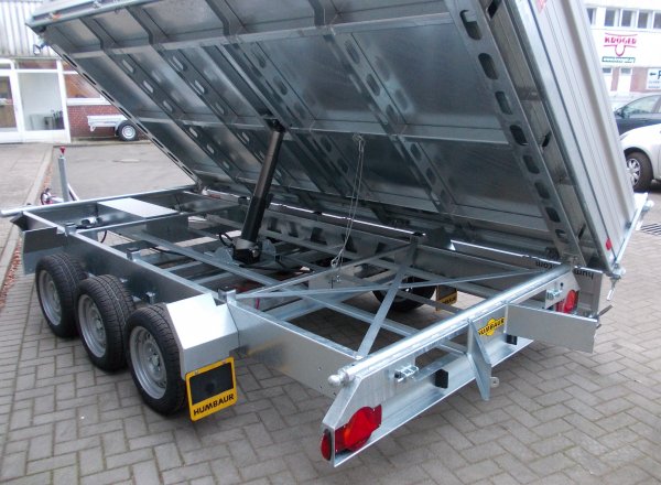 Humbaur HTK 3500.41 Tridem Dreiseitenkipper mit Alubordwnden, E- & Handpumpe