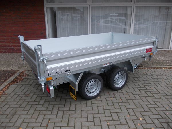 Humbaur HTK 2700.27 Dreiseitenkipper mit Alubordwnden und Handpumpe, Einmaliger Abverkaufspreis