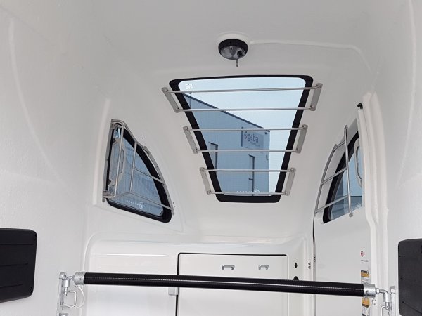 Careliner S ocean/cream mit Panoramadach und Sattelkammer