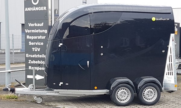 Careliner M night/night mit Panoramadach und Netzrollo