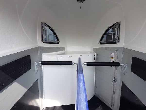 Careliner ALU Dach und Bug in bordeaux, Bruststangenzusatzpolster, Netzlift
