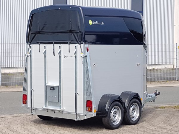 Careliner ALU Dach und Bug in ocean, mit Panoramadach und Bruststangenzusatzpolster