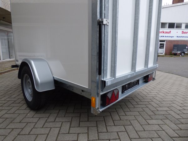Henra GB13261519 Kofferanhnger mit abgerundeten Ecken, Beladerampe und Tempo 100, Innenhhe 190cm