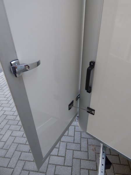 Henra GB13311519 Kofferanhnger mit abgerundeten Ecken, Rampe, Seitentr, Innenhhe 190cm