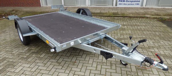 Martz Unilader 330C 1,5t, 332x185cm, ankippbar, geschlossener Boden