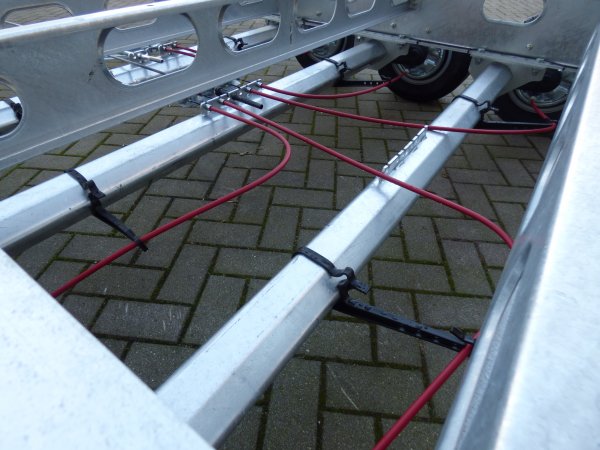 Tiny-Trail, Tridem-berlader, 3500kg GG, Plattformmae 660x250cm, Typ TH66.25