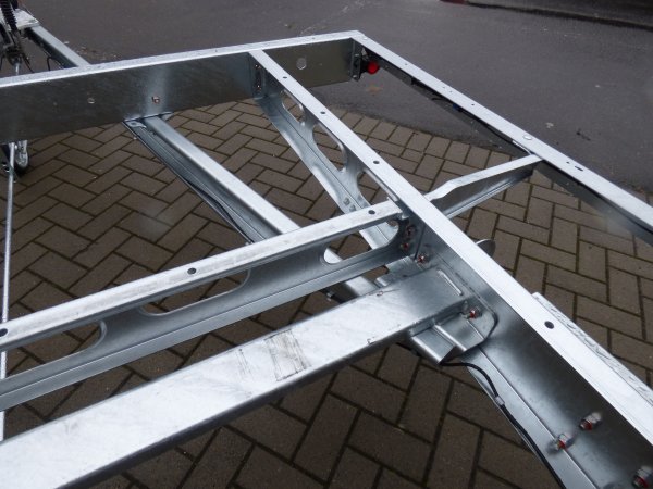 Tiny-Trail, Tridem-berlader, 3500kg GG, Plattformmae 780x250cm, Typ TH78.25
