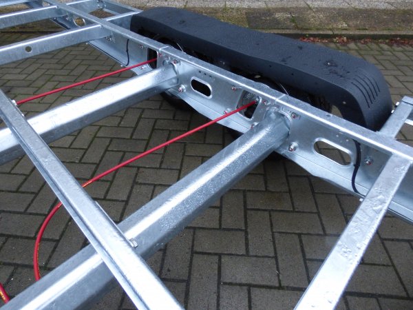 Tiny-Trail, 3500kg GG, Plattformmae 540x250cm, Tieflader Typ TT54.25