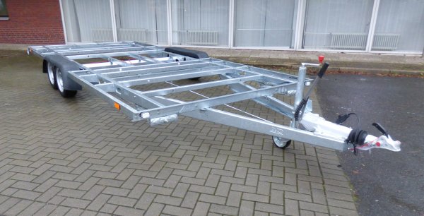 Tiny-Trail, 3500kg GG, Plattformmae 540x250cm, Tieflader Typ TT54.25