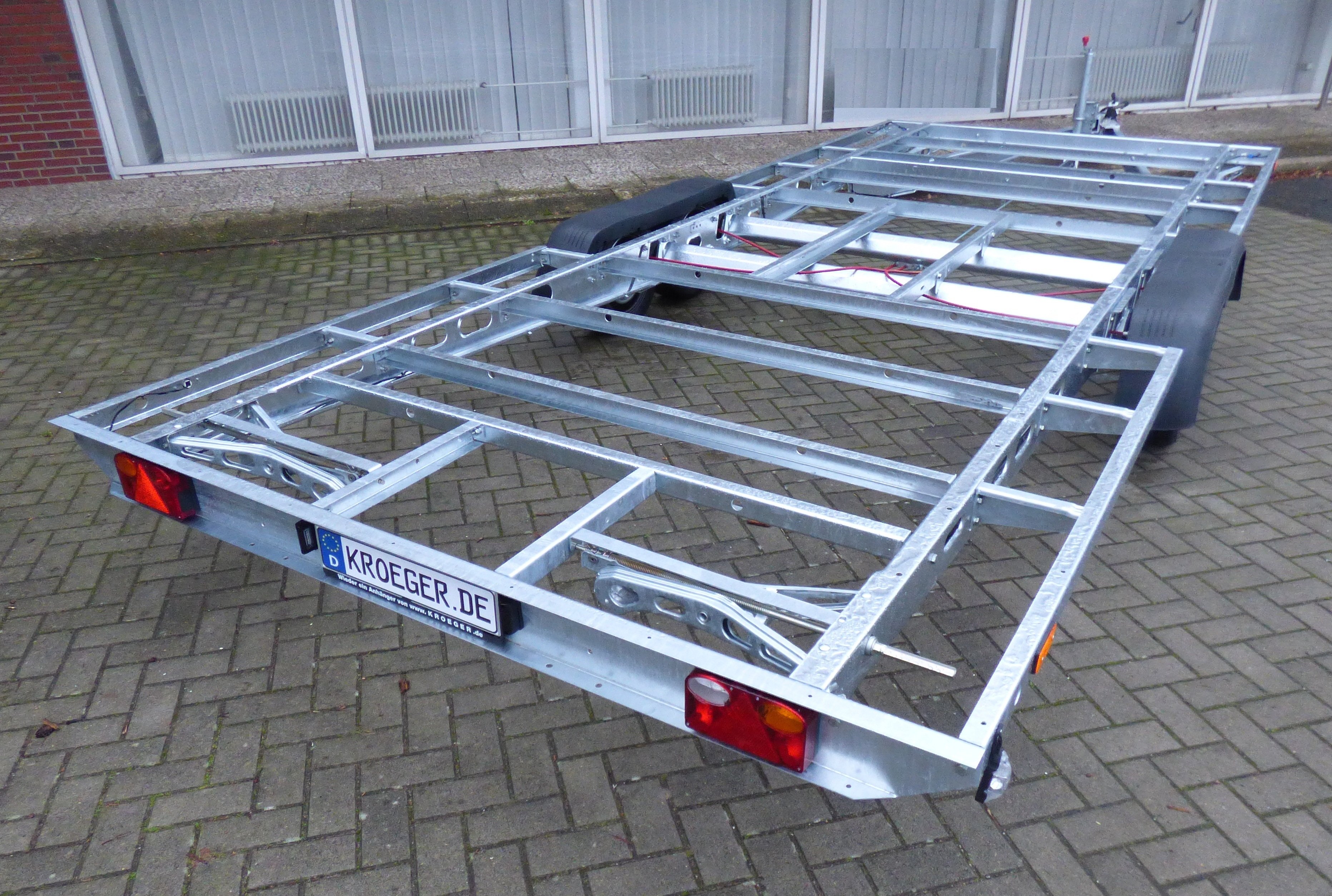 Tiny Trail 3500kg Gg Plattformmasse 600x250cm Tieflader Typ Tt60 25 Pkw Anhanger Von Kroger Fahrzeugbau Anhanger Gunstig Kaufen