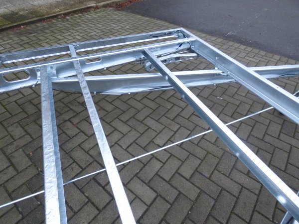 Tiny-Trail, 3500kg GG, Plattformmae 600x250cm, Tieflader Typ TT60.25
