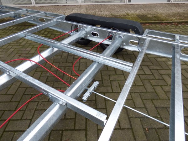 Tiny-Trail, 3500kg GG, Plattformmae 660x250cm, Tieflader Typ TT66.25