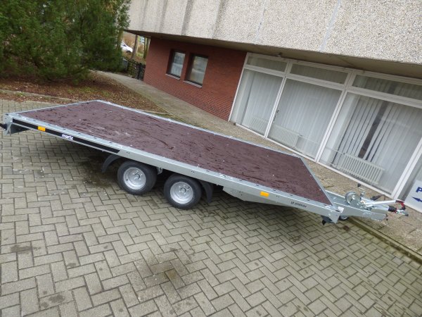 Martz GT Plateau 400/2 S mit Holzboden, 2700KG zGG, 410x216cm, mit Winde und Rampen