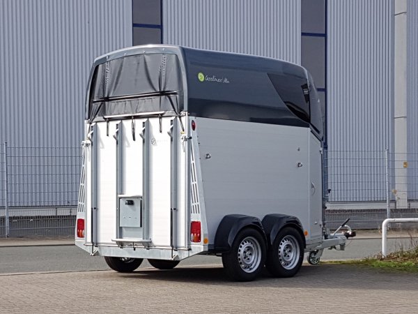 Careliner ALU Dach und Bug in grey, mit Panoramadach und Bruststangenzusatzpolster