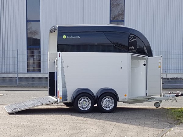 Careliner ALU Dach und Bug in night, mit Panoramadach und Bruststangenzusatzpolster