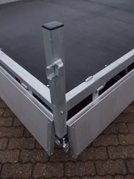 Anssems ASX 2000.405x178, mit Hochplane 210cm Ladehhe in silber, mit Rampen in Schubladen, 2000kg, 405x178x210cm