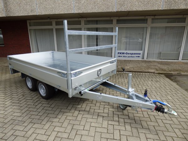 Henra KP273016 Heckkipper mit E-Pumpe und Rampenschubladen, 2700kg zGG, Lademae:301x165x30cm