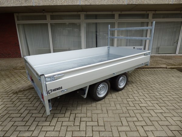 Henra KP273016 Heckkipper mit E-Pumpe und Rampenschubladen, 2700kg zGG, Lademae:301x165x30cm