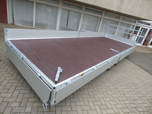 Henra PL356322 parabolic, Tandemhochlader mit Blattfederachsen und Rampenschubladen, 3500kg zGG, Lademae: 633x222x30cm