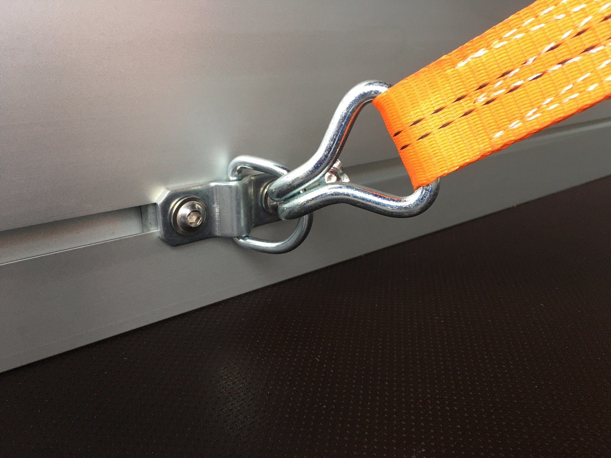 Lunpoem 10er Set Zurrösen Aus Edelstahl - Schwarze O-Ring Anker Für LKW, Anhänger & Werkstatt