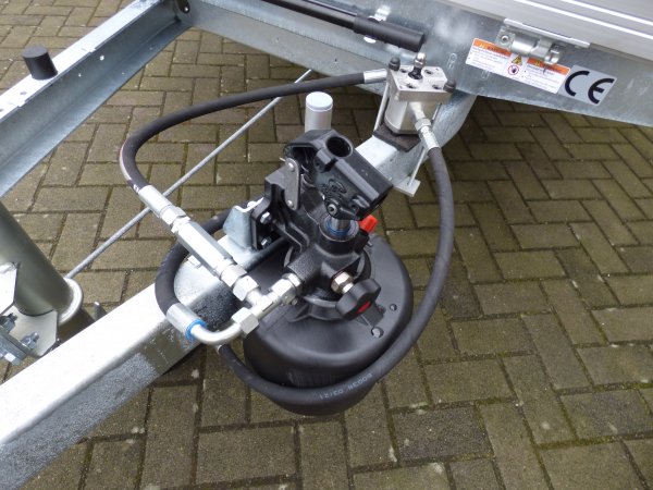 Humbaur Heckkipper 1-Achser HUK 182715 mit SmartPump fr Akkuschrauberbetrieb + Handpumpe