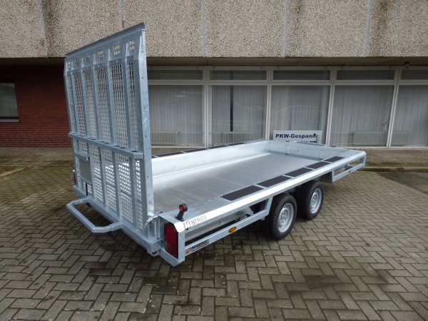 Henra MT354017 Parabolic Sehr stabiler Baumaschinentransporter mit Aluboden, Blattfederachsen, 3500KG zGG, 400x170x27cm, durchgehende Gitterrampe 165cm hoch