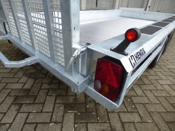 Henra MT354017 Parabolic Sehr stabiler Baumaschinentransporter mit Aluboden, Blattfederachsen, 3500KG zGG, 400x170x27cm, durchgehende Gitterrampe 165cm hoch