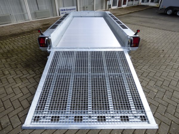 Henra MT354017 Parabolic Sehr stabiler Baumaschinentransporter mit Aluboden, Blattfederachsen, 3500KG zGG, 400x170x27cm, durchgehende Gitterrampe 165cm hoch