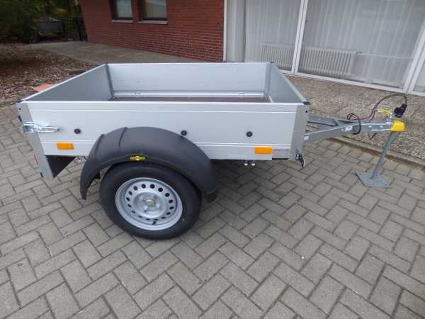 Humbaur Startrailer H 751510 mit Alubordwnden, 750KG zGG, 145x110x30cm, Einmaliger Abverkaufspreis