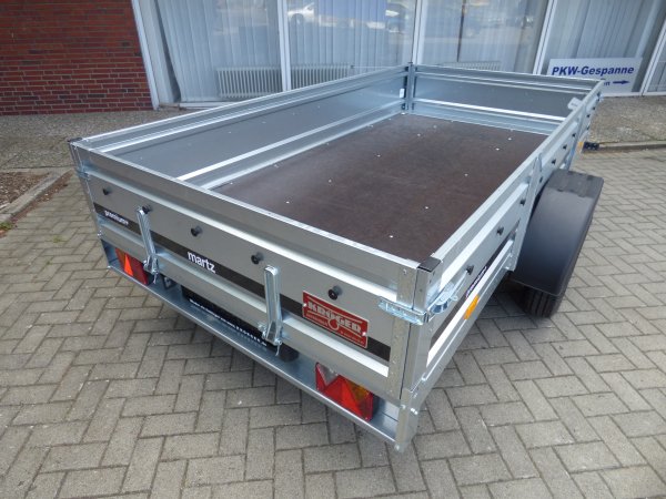 Martz Premium+ 296 mit Bugklappe, 1300KG zGG, 296x150x41cm