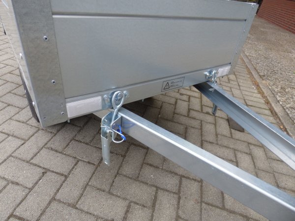 Martz ATV 1208, ankippbar, Lademae 120x80x30cm fr Gartenschlepper o..