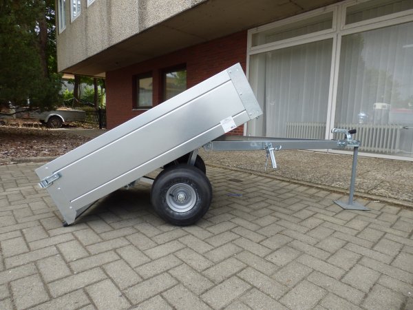 Martz ATV 1208, ankippbar, Lademae 120x80x30cm fr Gartenschlepper o..