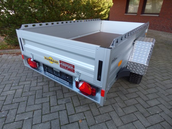 Humbaur HA 132513 OFFROAD mit Bugklappe und Reling, 1300KG zGG, 251x131x40cm,  Einmaliger Abverkaufspreis