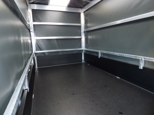 * Saris MP 255 133 1350 1 , schwarze Aluw�nde, 1350KG zGG, Ladema�e 255x133x160cm mit KR�GER ProfiLine Hochplane in Anthrazit