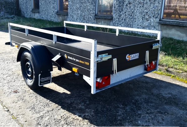 Saris MP 255 133 1350 1, McAlu Pro, Black Edition mit Bugklappe, 1350KG zGG, 255x133x43cm