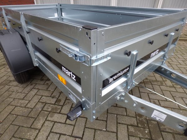 Martz Premium+ 264 mit Bugklappe, 1300KG zGG mit Bremse, 264x126x41cm