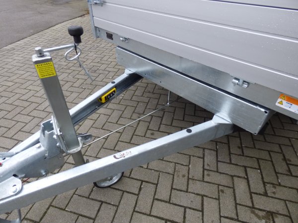 Saris Tandem-Dreiseitenkipper K3 306 184 2700 2 E mit E-Pumpe, Aufsatzbordwnden und Rampenschubladen, 2,7t zGG, 306x184x60cm