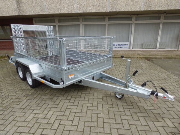 SARIS Magnum Explorer 3000 mit durchgehender Rampe und Gitteraufsatz, 3000KG zGG, 306x168x90cm