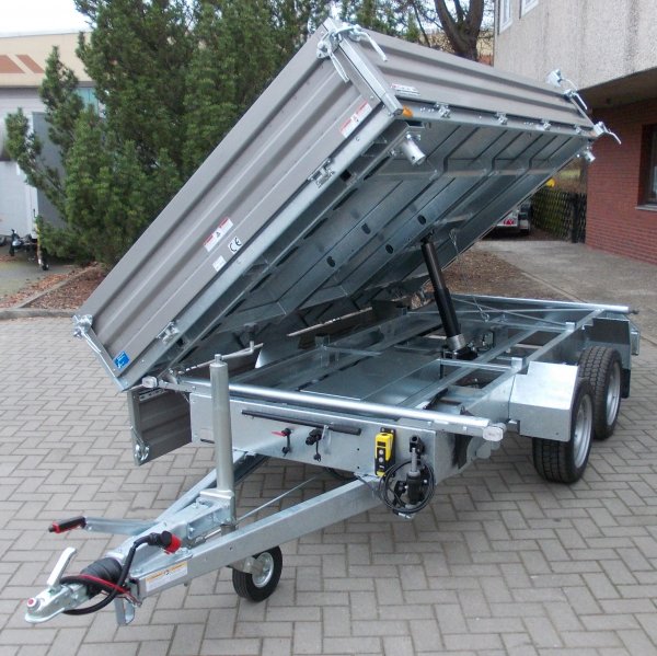Humbaur HTK 3500.31 Dreiseitenkipper mit E- & Handpumpe und grauen Stahlbordwnden, Einzelstck - nur ab Brandenburg verfgbar