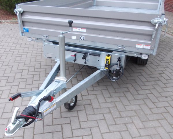 Humbaur HTK 3500.31 Dreiseitenkipper mit E- & Handpumpe und grauen Stahlbordwnden, Einzelstck - nur ab Brandenburg verfgbar