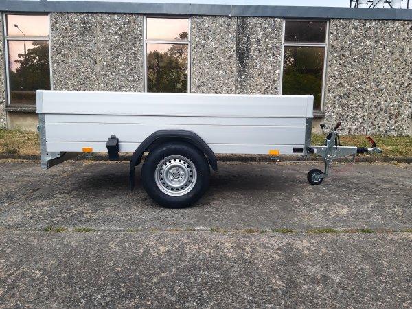 SARIS MC 255 133 1350 1 McAlu Comfort mit Deckel, 1350kg, 255x133x50cm