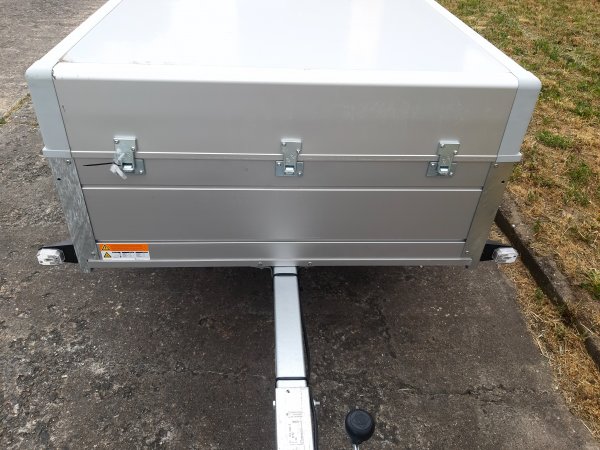 SARIS MC 205 113 1000 1 McAlu Comfort mit Deckel, 1000kg, 205x113x50cm