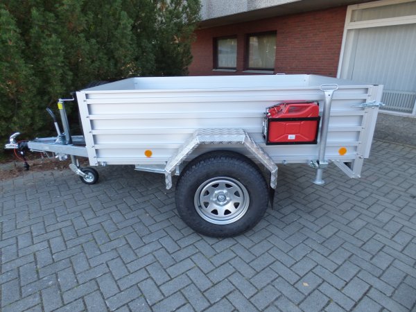Alutrail Offroad 1,4t zGG, Lademae: 215x135x54m, mit Extras wie Fin1856
